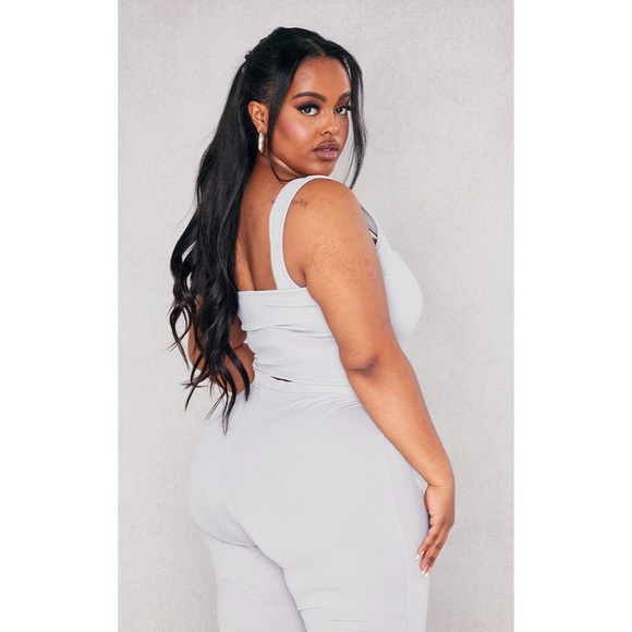 NWT PrettyLittleThing Square Neckline Tank Top Gray Size 14 - Picture 2 of 6